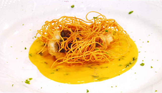 カッペリーニで包んだ真鯛　カボスのブロデタッートソース  Paguro avvolto in capellini in salsa di kabosu